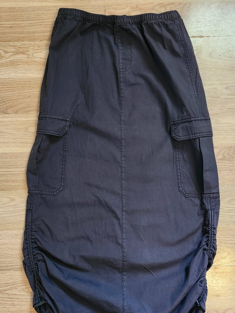 H&M cargo midi skirt